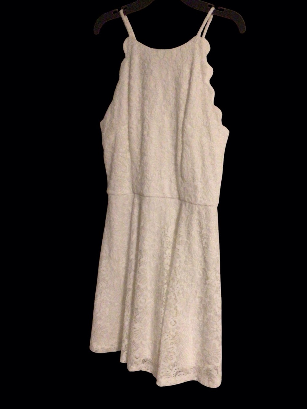 EUC...Womens IZ Byer Lace dress.